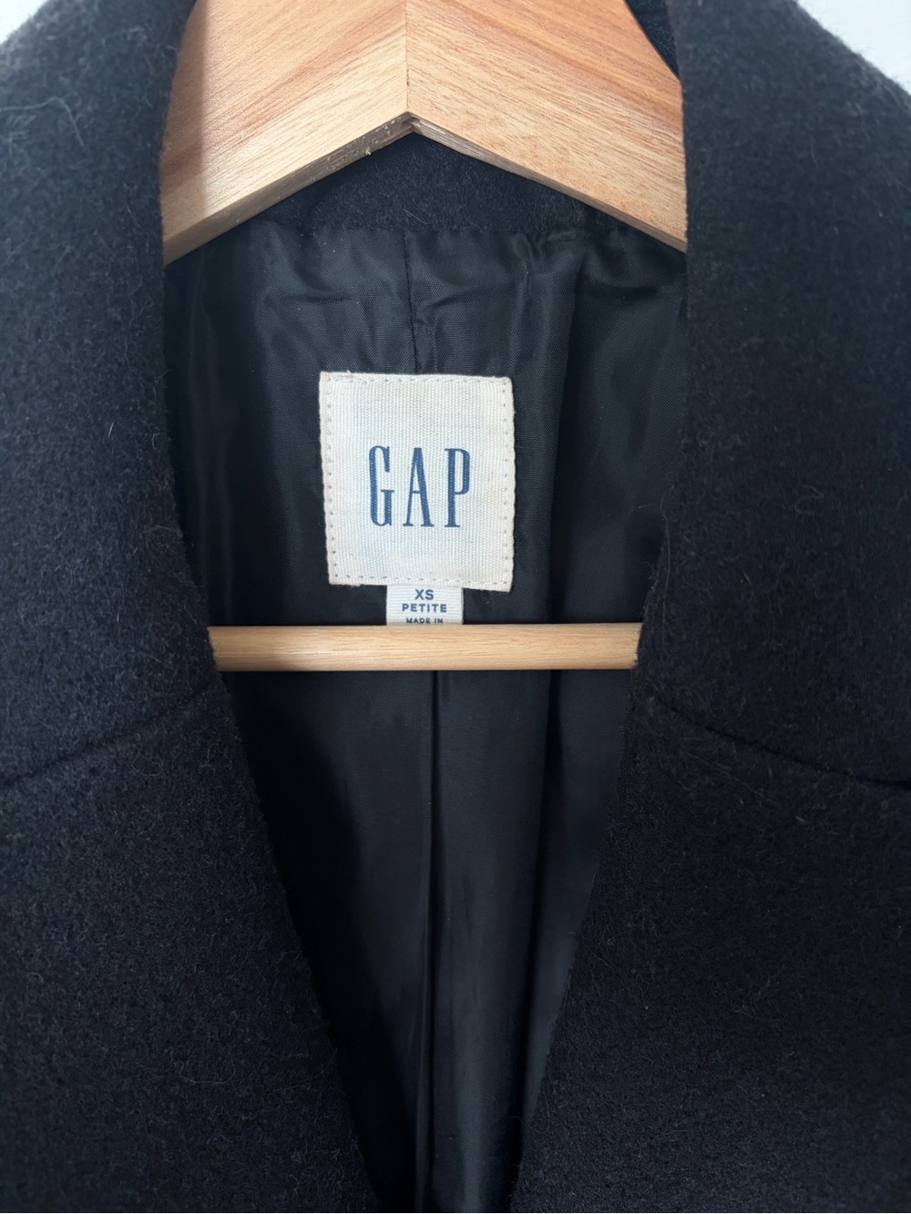 GAP Women’s Wool-Blend Black Single-Breasted Pea Coat, XS Petite - Picture 2 of 3